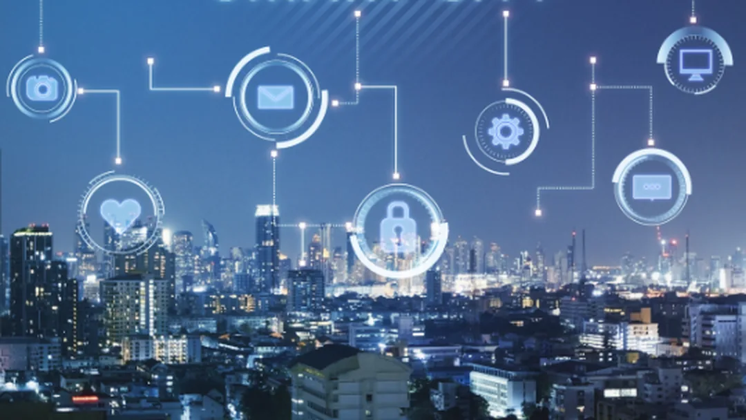 Ascensor patrimonial modernizado por Ascensores Itar, respetando su diseño original y normativa vigente.